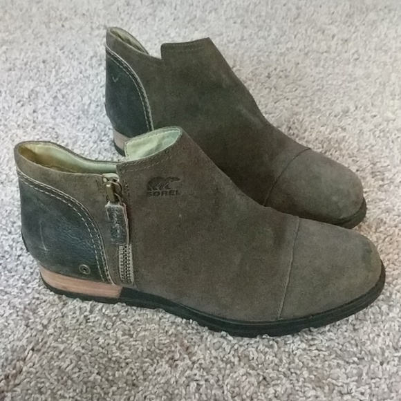 sorel low cut boots